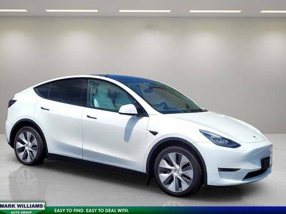 TESLA MODEL Y 2022 7SAYGDEE4NF360474 image